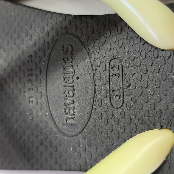 Kids Flip Flop Sandles - Picture 2 of 3